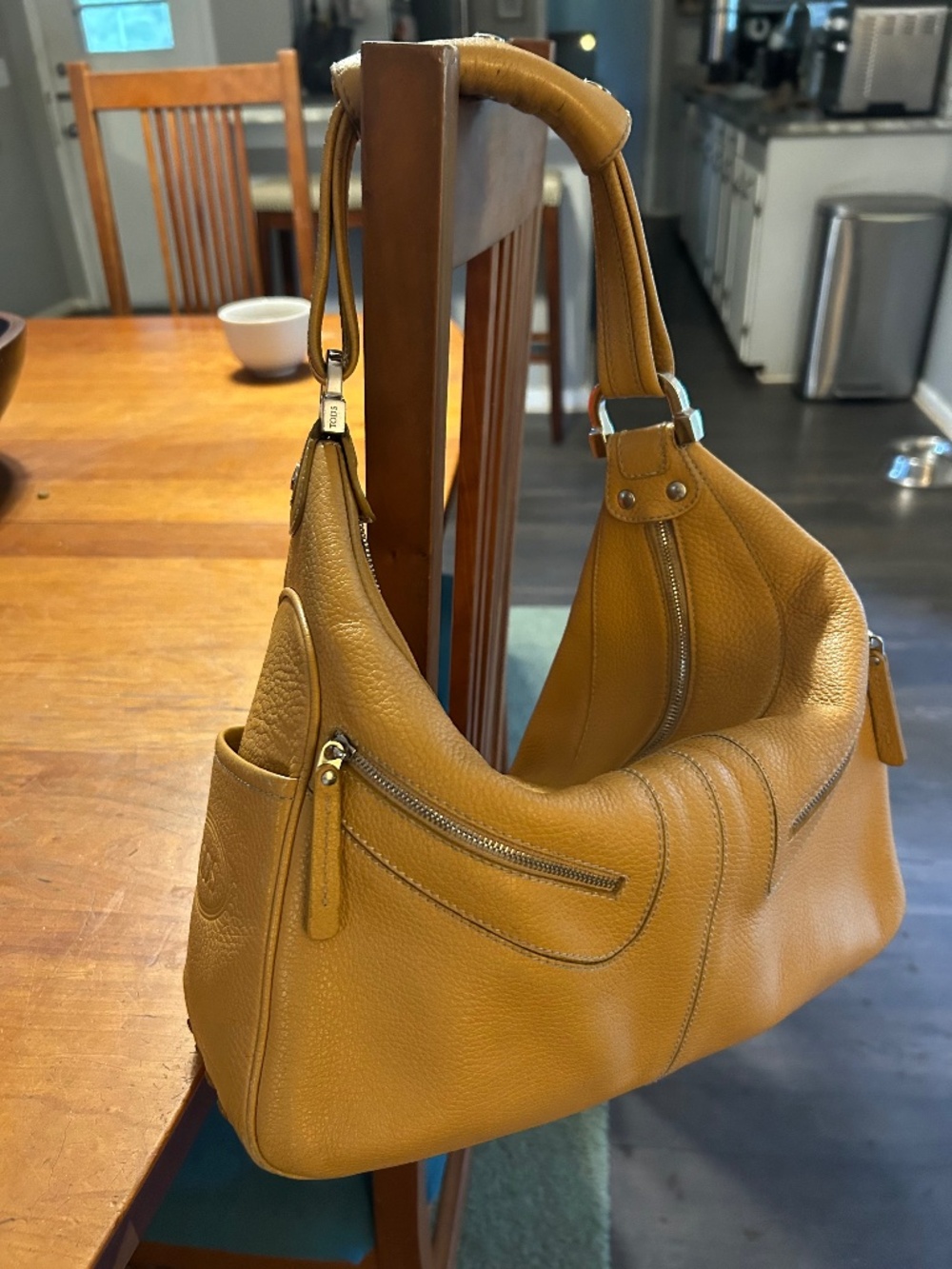 TOD'S Luxury Camel Leather Handbag with Outside Zippers & Pockets